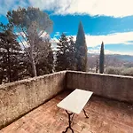 Nel Castello Del Cardaneto *