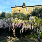 Nel Castello Del Cardaneto *