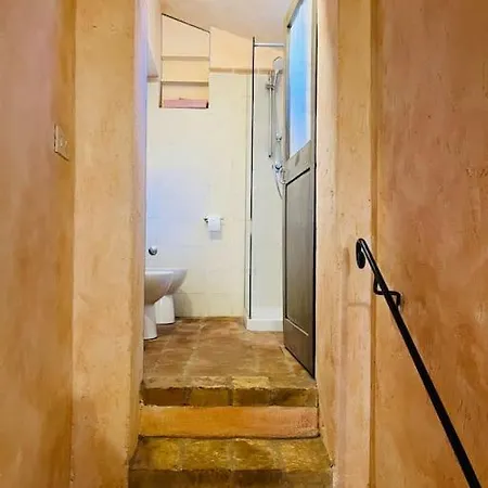 Nel Castello Del Cardaneto