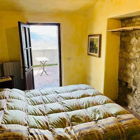 Nel Castello Del Cardaneto * Montone (Umbria)