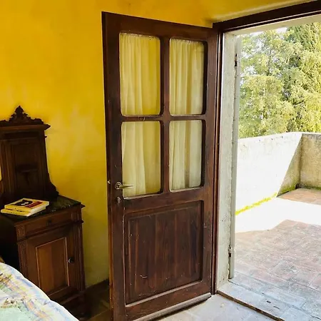 شقة Nel Castello Del Cardaneto