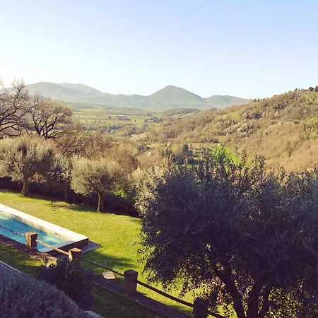 Nel Castello Del Cardaneto *